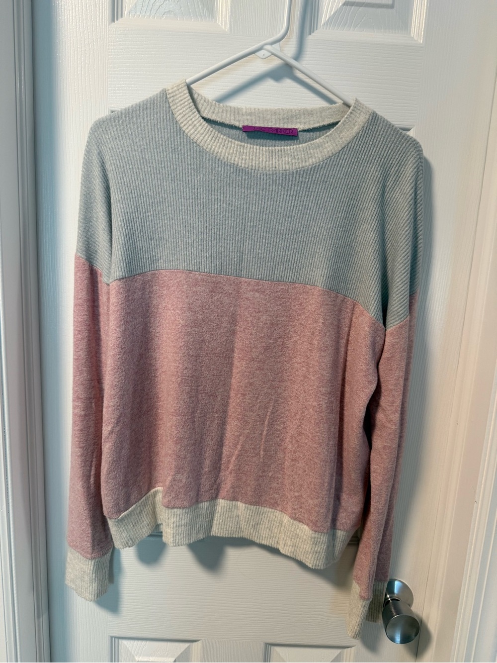 Vanilla SkyColorblock Crewneck Sweater in Pink and Light Blue